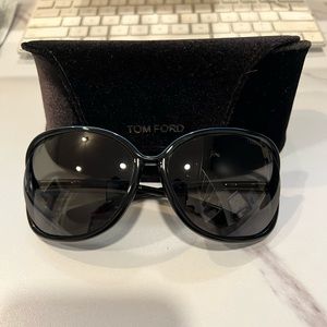 Tom Ford Raquel Sunglasses - Black